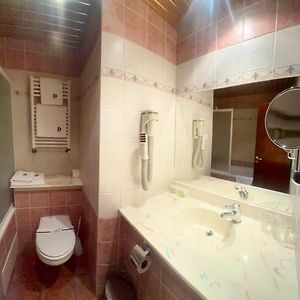 Economy Kamer met Twee Aparte Bedden
